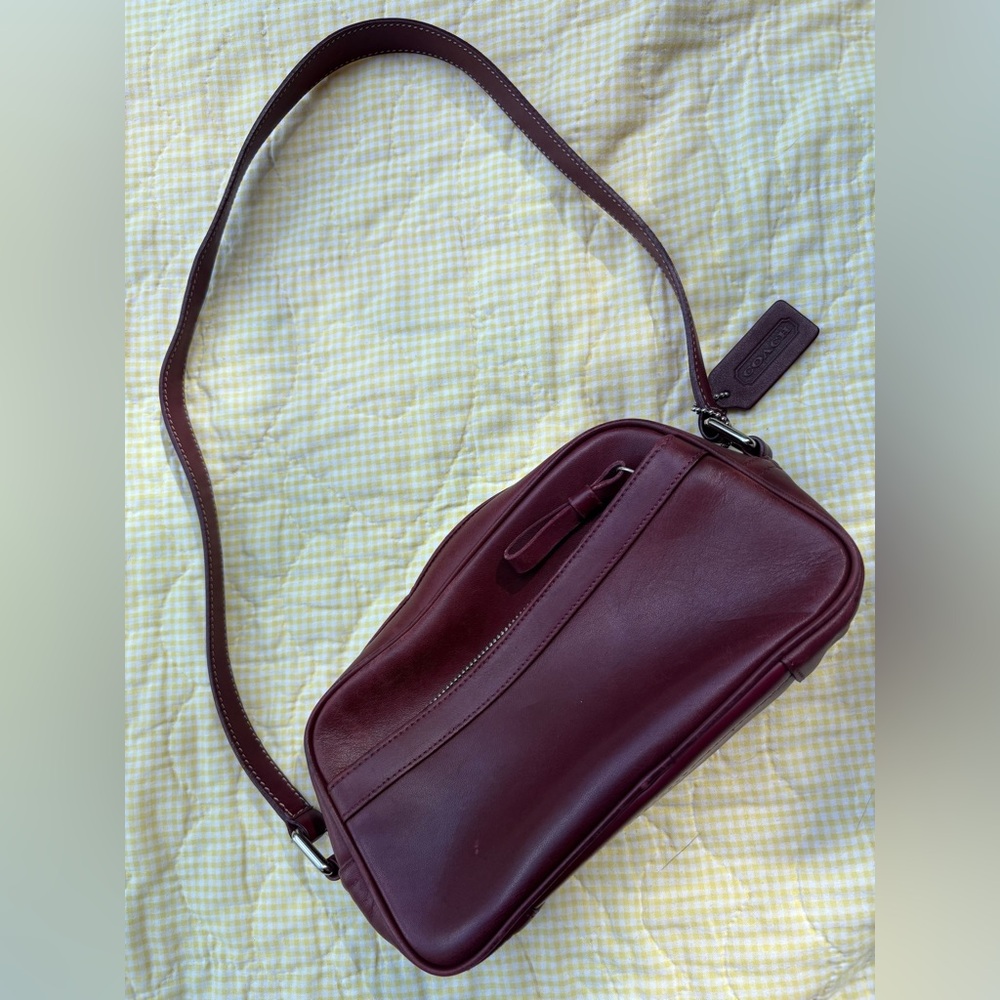 Vintage COACH #9438 Brown Leather Small Shoulder Bag, Camera Style